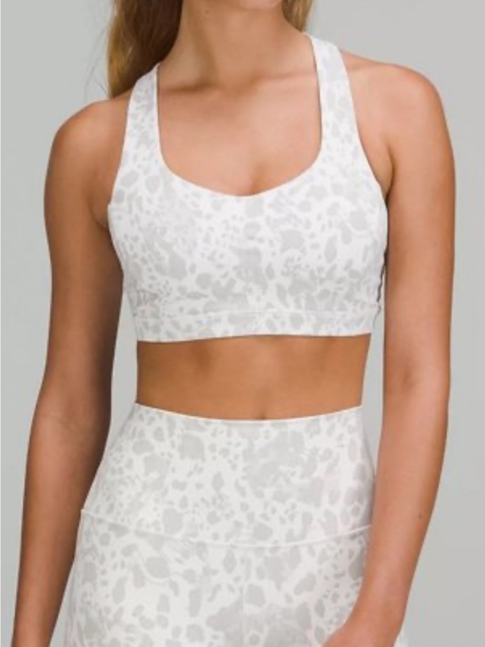 Lululemon Free to Be Serene Bra - C/D Cup in White Cheetah